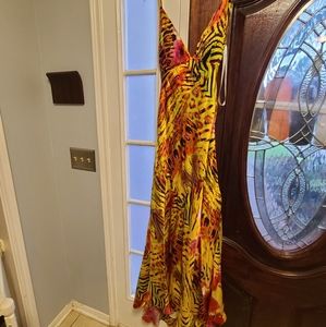 Niki Livas formal dress size 4